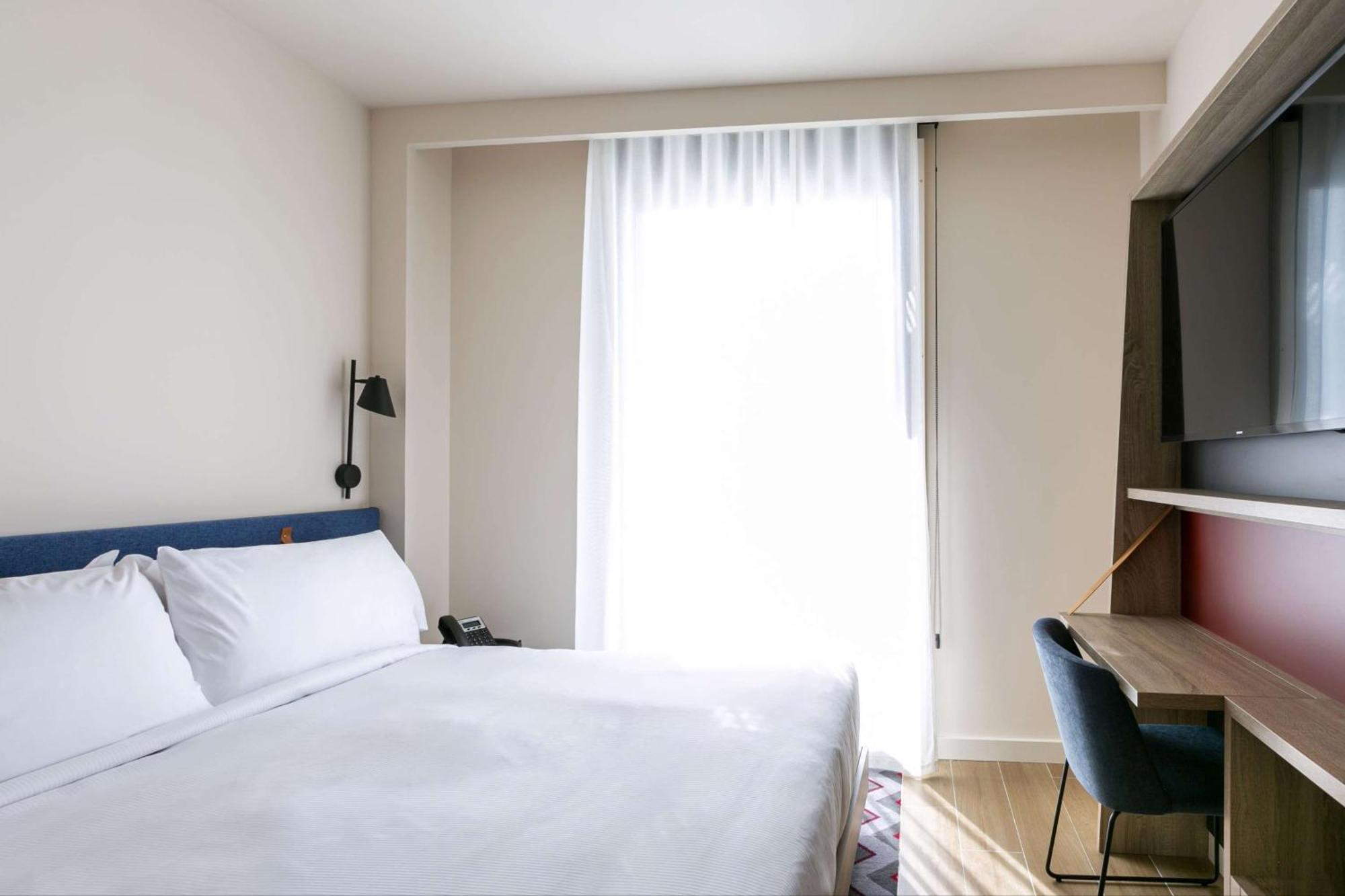 Hampton By Hilton Alcobendas Madrid Extérieur photo