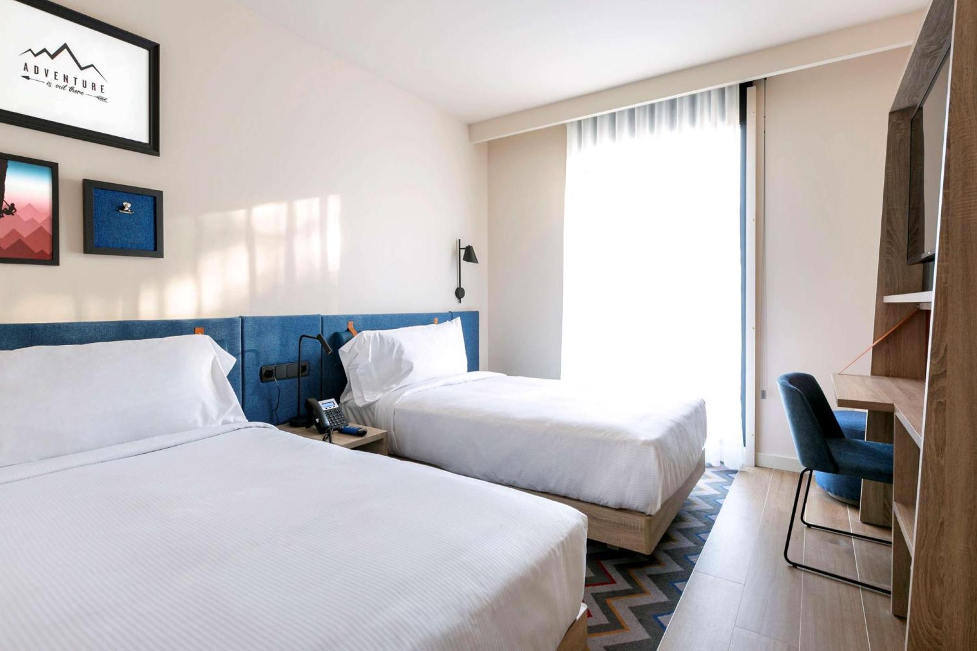 Hampton By Hilton Alcobendas Madrid Extérieur photo