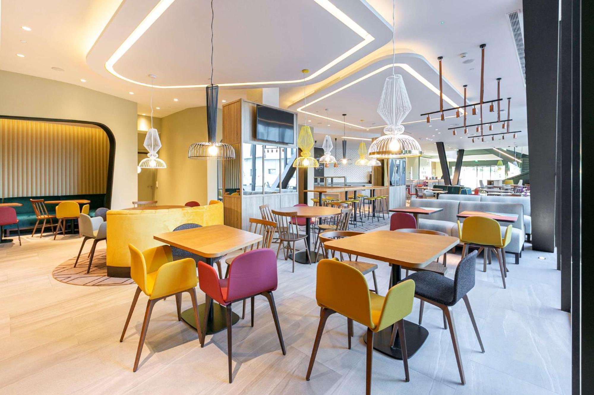Hampton By Hilton Alcobendas Madrid Extérieur photo